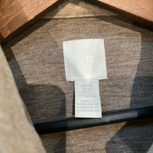 Taupe Shacket - Picture 3 of 5